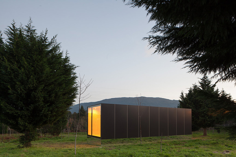 MIMA-light-MIMA-lab-modular-prefabricated-housing-designboom-02