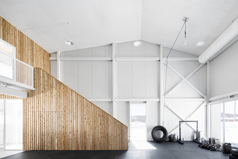 architecture-microclimat-la-taule-training-center-waterloo-canada-designboom-02
