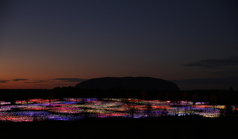 bruce-munro-field-of-light-uluru-australia-solar-power-designboom-02