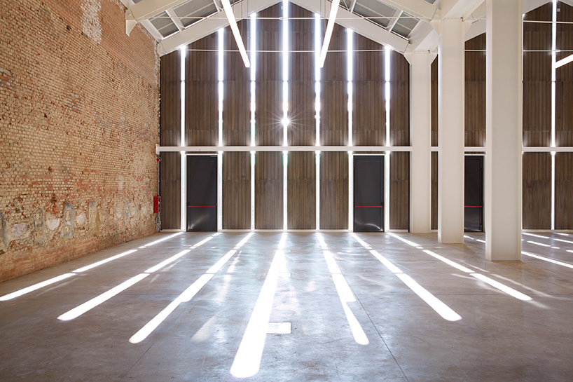 cavallerizze-museo-della-scienza-stables-milan-science-museum-studio-ARCHIT-luca-cipelletti-designboom-01