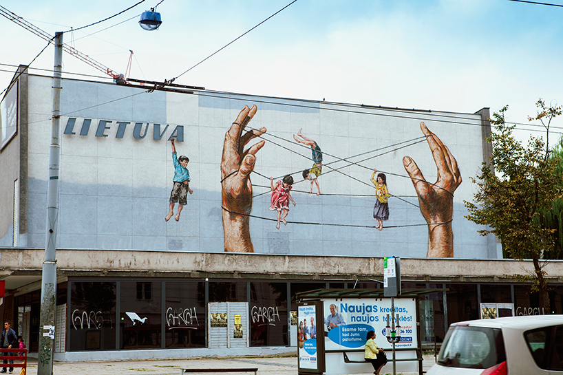 ernest-zacharevic-interview-street-art-designboom-02