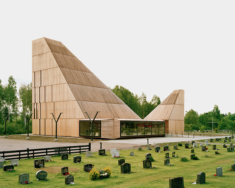 espen-surnevik-new-valer-church-hedmark-norway-designboom-01