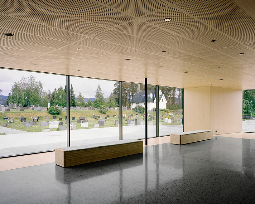 espen-surnevik-new-valer-church-hedmark-norway-designboom-02