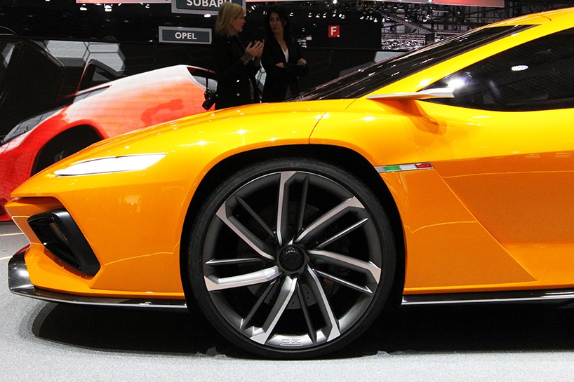 italdesign-GTzero-geneva-motor-show-2016-designboom-07