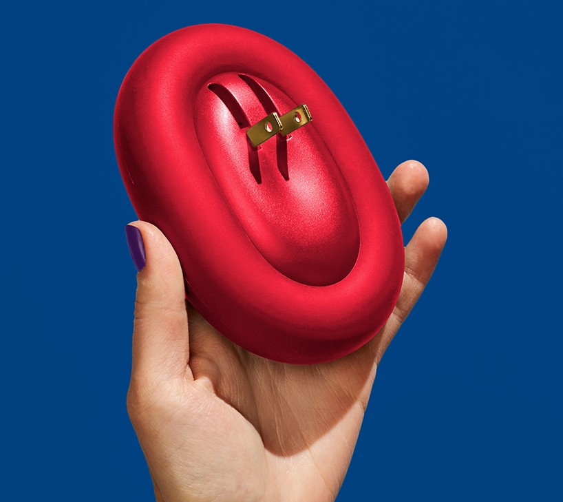 karim-rashid-richard-smiedt-bump-mobile-charger-designboom-05