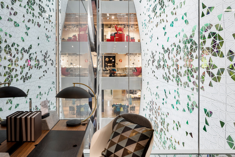 yabu-pushelberg-printemps-installation-paris-fashion-week-designboom-02