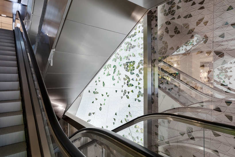 yabu-pushelberg-printemps-installation-paris-fashion-week-designboom-02