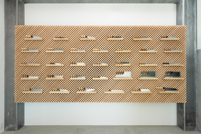 yusuke-seki-tadafusa-japanse-blacksmith-knife-factory-designboom-02