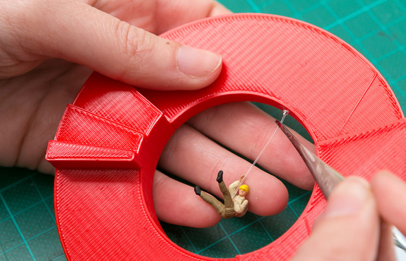 3D-printed-infographics-coming-soon-designboom-02