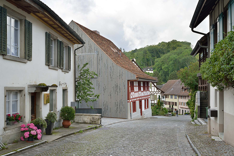 L3P-architekten-house-lendenmann-renovation-regensberg-switzerland-designboom-01