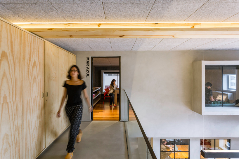MM18-airbnb-sao-paolo-office-designboom-02