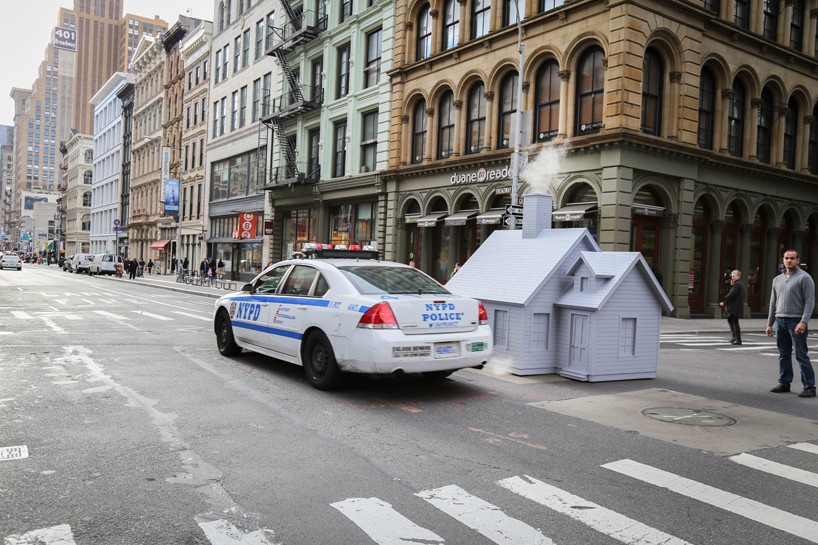 Smokers_Installation-(29-of-43)_designboom