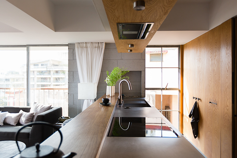 architecture-brio-casa-brio-bandra-city-apartment-mumbai-india-interiors-designboom-02