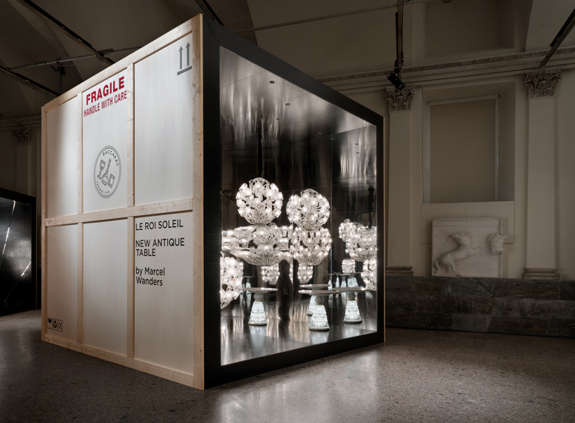 baccarat-lumieres-out-of-the-box-arik-levy-milan-design-week-designboom-02