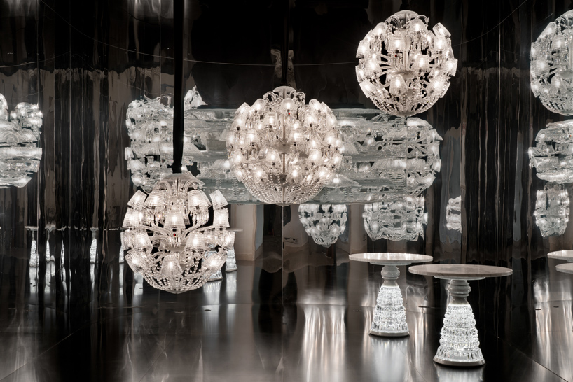 baccarat-lumieres-out-of-the-box-arik-levy-milan-design-week-designboom-02