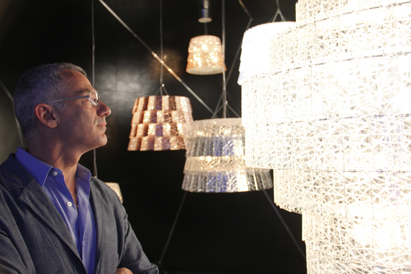 baccarat-lumieres-out-of-the-box-arik-levy-milan-design-week-designboom-02