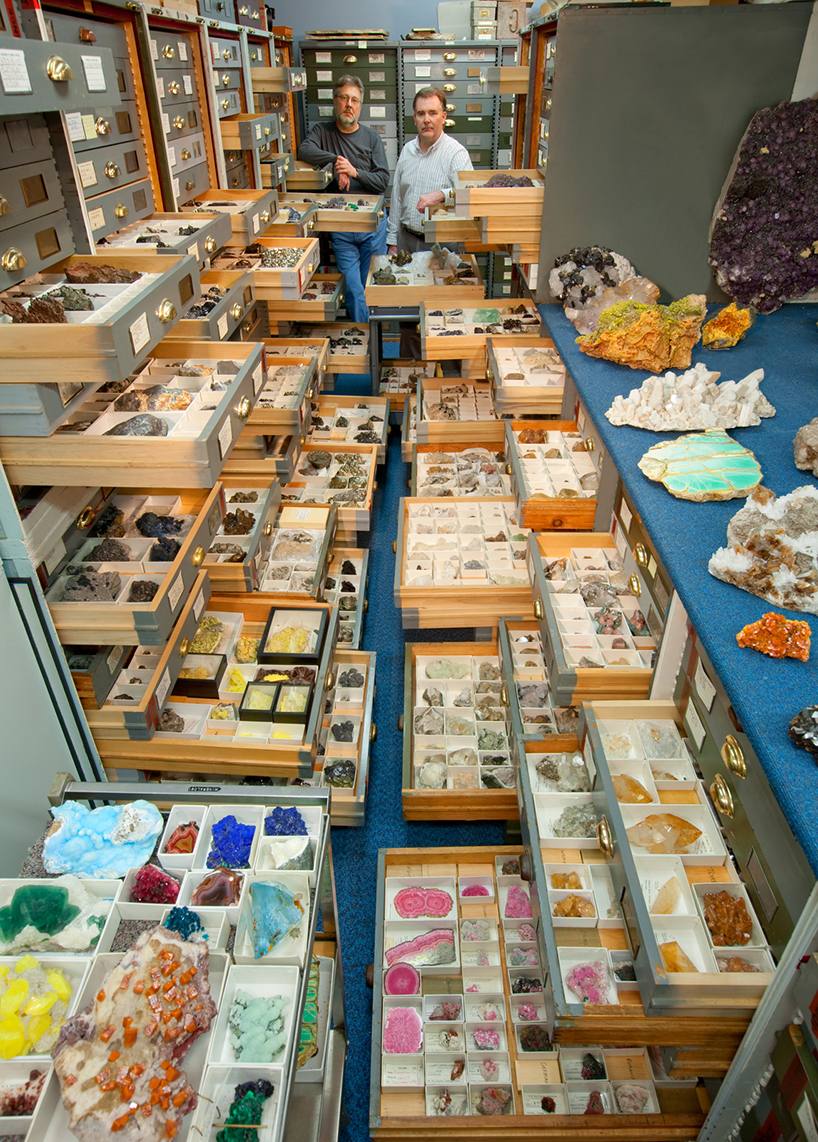 backroom-storage-at-the-smithsonian-natural-history-museum-designboom-02