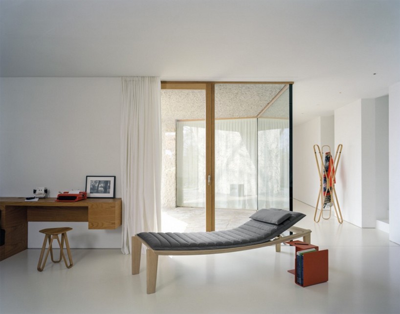konstantin grcic classicon ulisse daybed designboom
