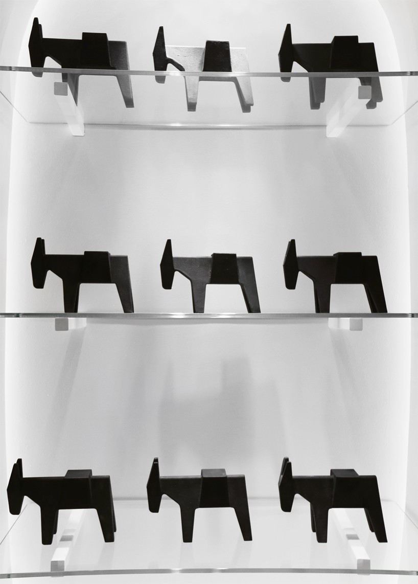 konstantin grcic ettore mule designboom