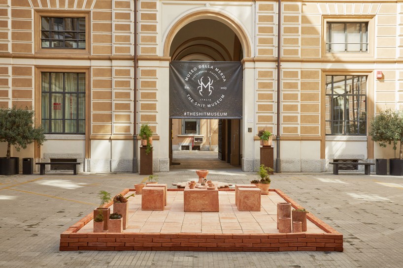 museo-della-merda-milan-design-week-designboom-001