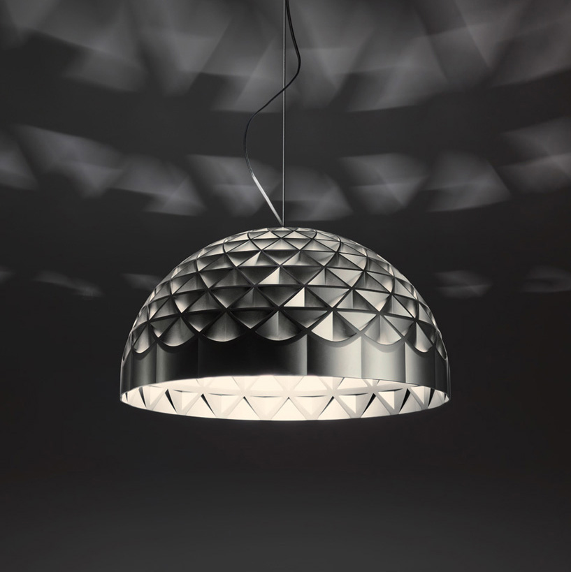 qeeboo-stefano-giovannoni-designboom-eee