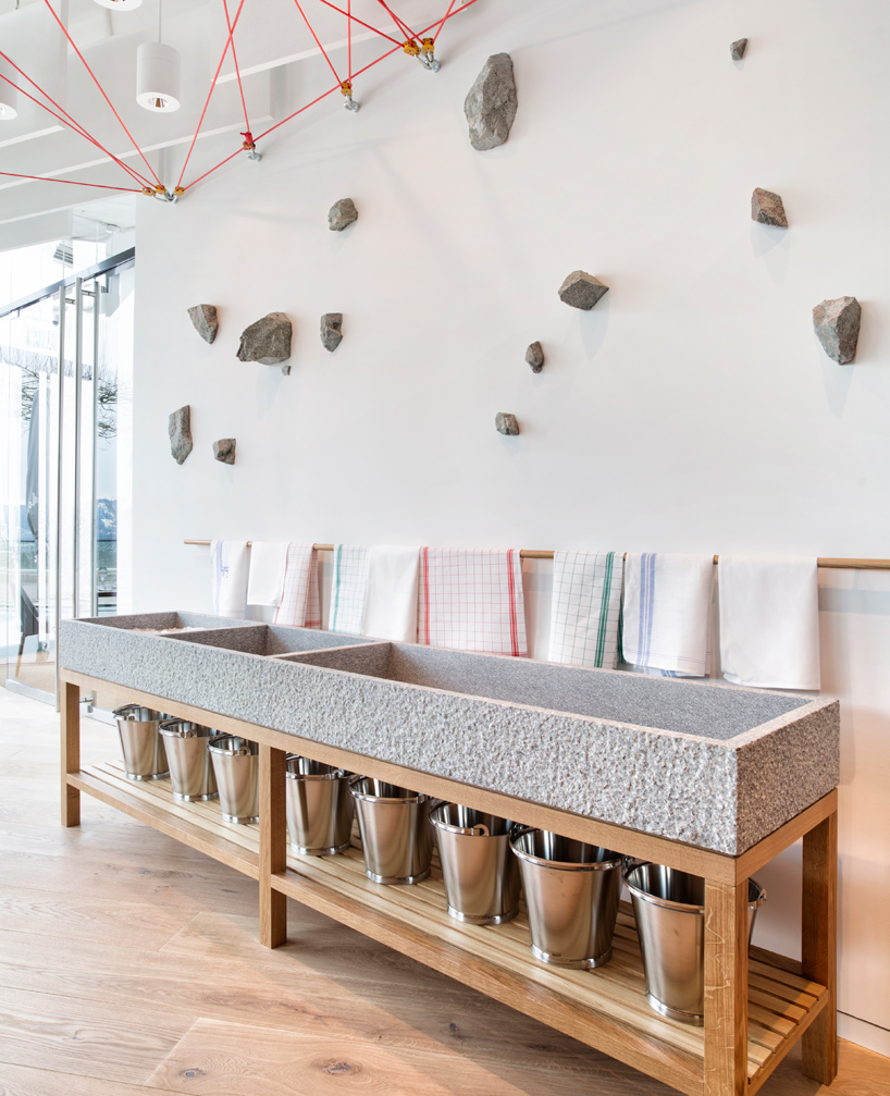 rolf-sachs-saltz-restaurant-dolder-grand-hotel-zurich-designboom-01