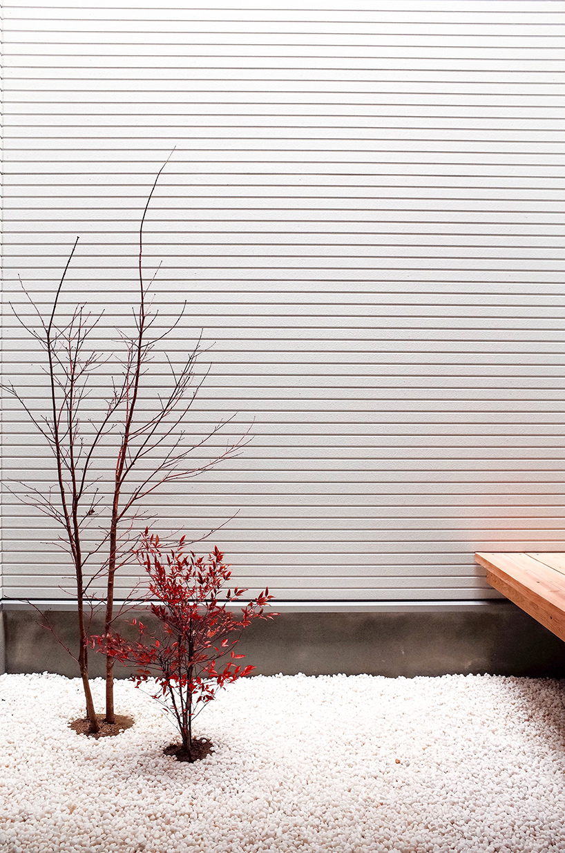 yoshiaki-yamashita-light-grain-house-osaka-japan-designboom-02