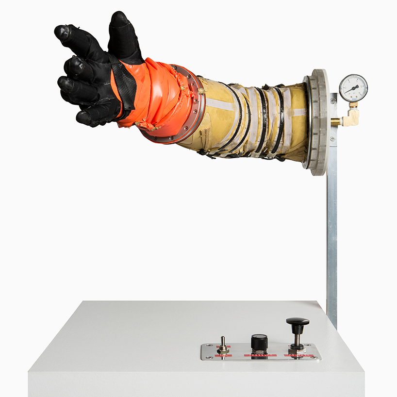 chamber-gallery-progressland-new-york-designboom-02