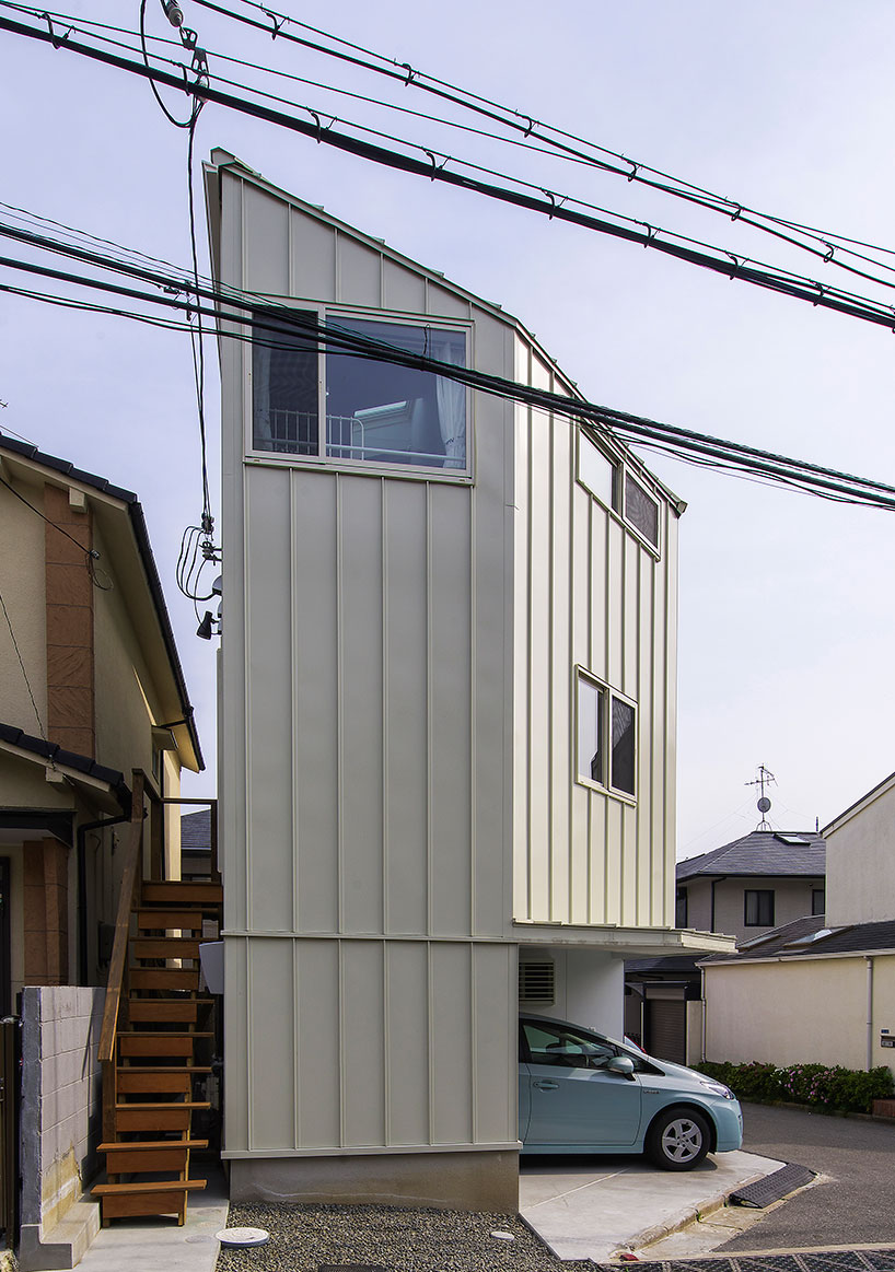 coo-planning-house-in-takarazuka-hyogo-japan-designboom-02
