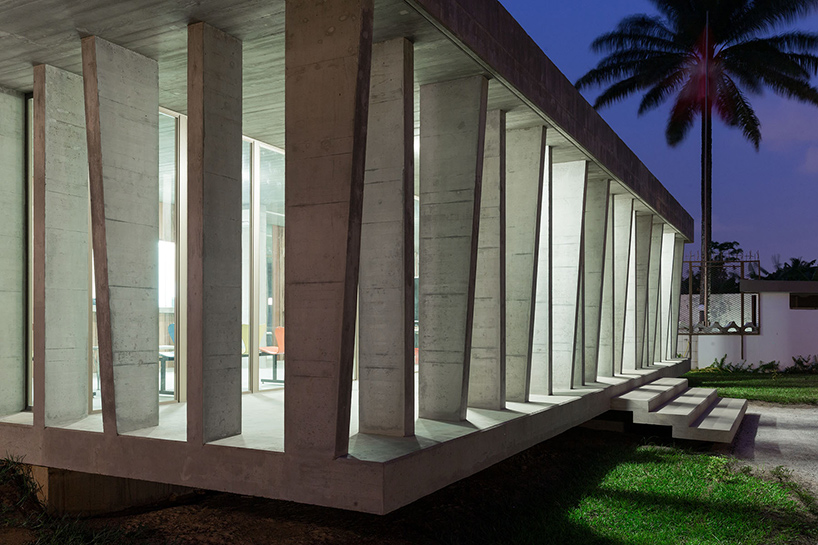 local-architecture-new-swiss-embassy-ivory-coast-abidjan-designboom-02