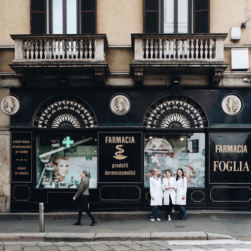 milan-storefronts-marco-valmarana-pixartprinting-designboom-02