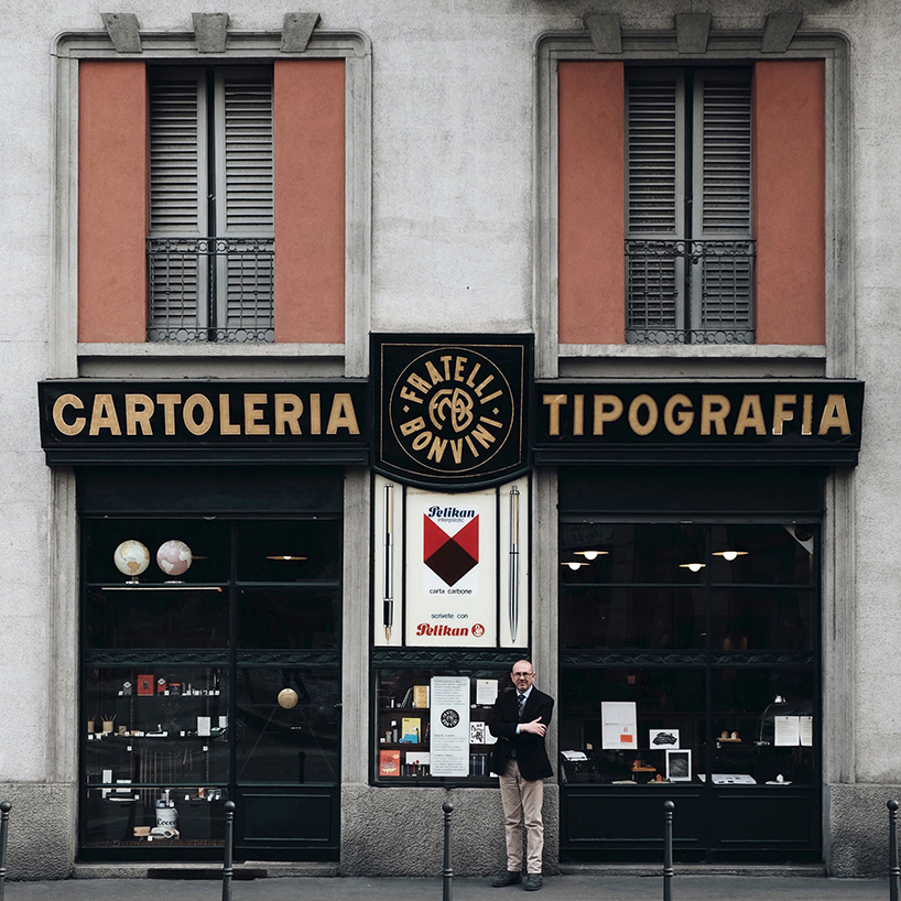 milan-storefronts-marco-valmarana-pixartprinting-designboom-02
