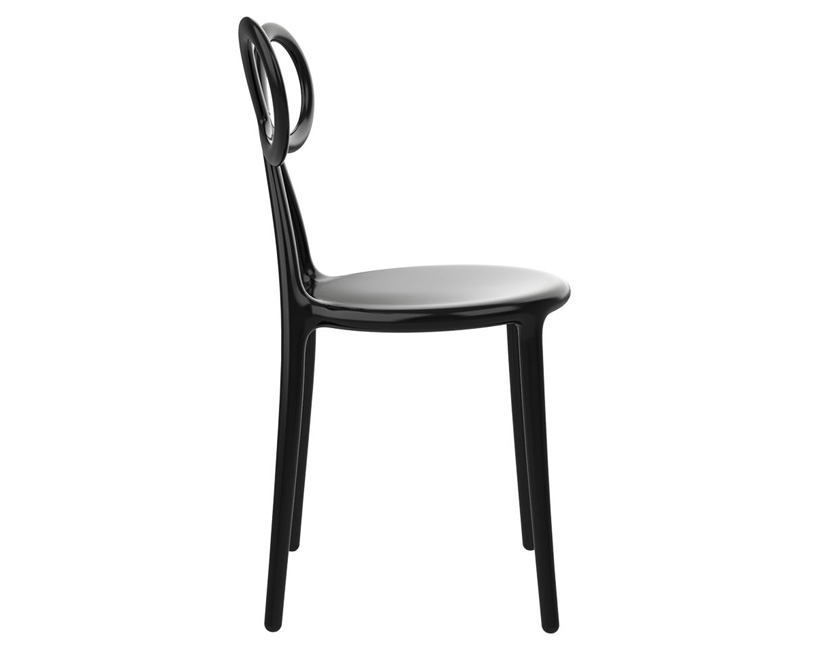 nika zupanc qeeboo ghidini 1961 designboom 002