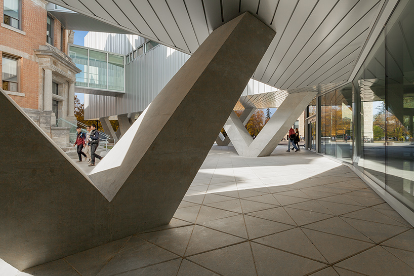 patkau-architects-ARTlab-university-of-manitoba-winnipeg-canada-designboom-02