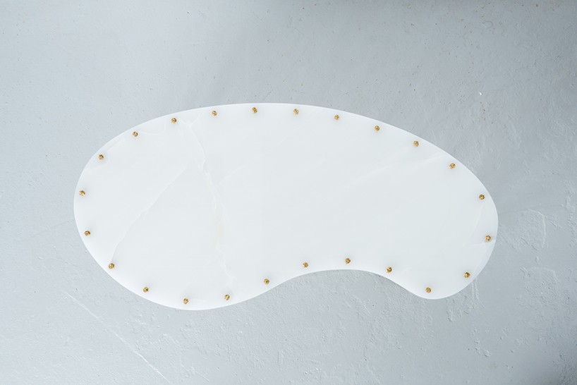 samuel-amoia-delorenzo-gallery-table-collection-designboom-08