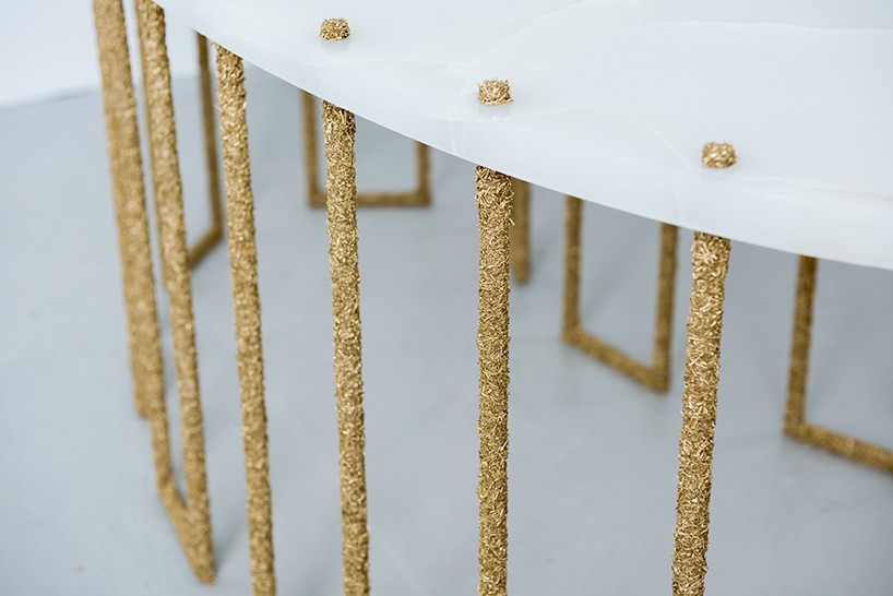 samuel-amoia-delorenzo-gallery-table-collection-designboom-09