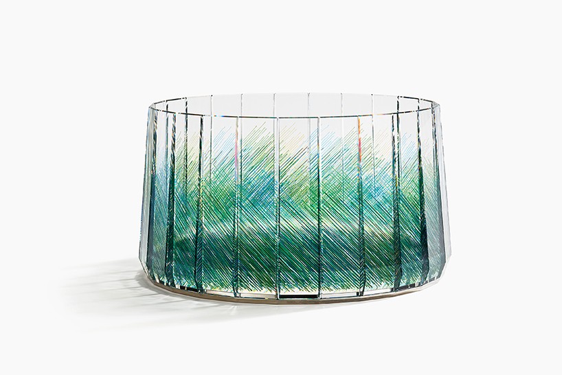 swarovski-raw-edges-printed-glass-collection-milan-desgin-week-2016-designboom-03