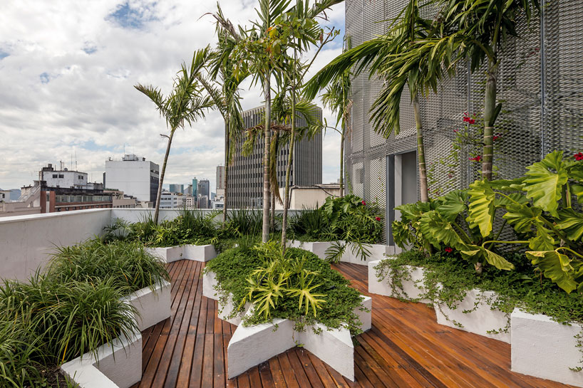 triptyque-zig-zag-tower-rio-de-janiero-designboom-04