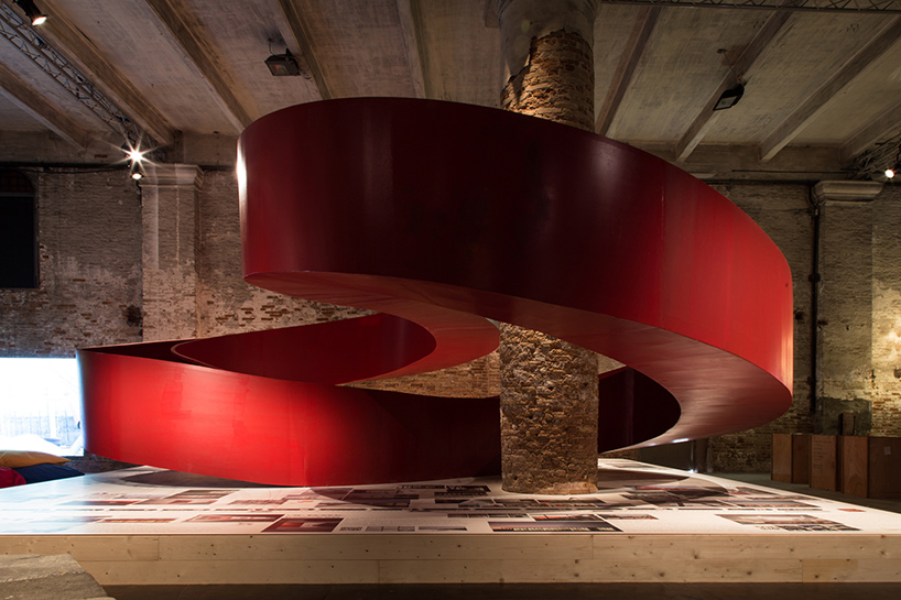 C+S-architects-suspended-red-walkway-eduCARE-venice-architecture-biennale-designboom-02