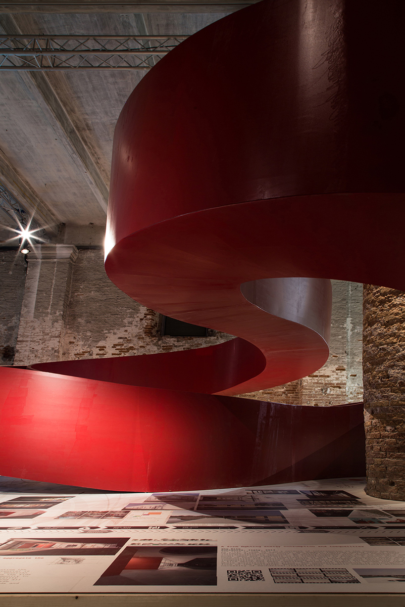 C+S-architects-suspended-red-walkway-eduCARE-venice-architecture-biennale-designboom-02
