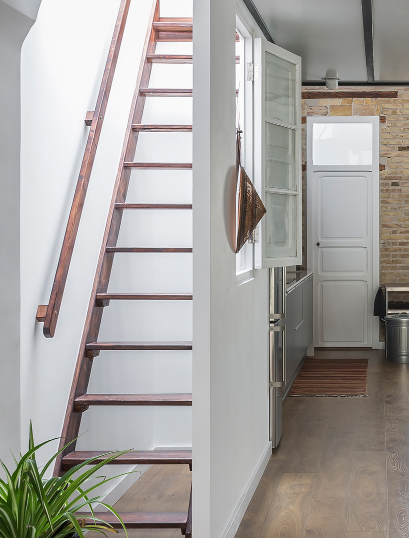 ambau-taller-d’arquitectes-loft-rehabilitation-valencia-designboom-02