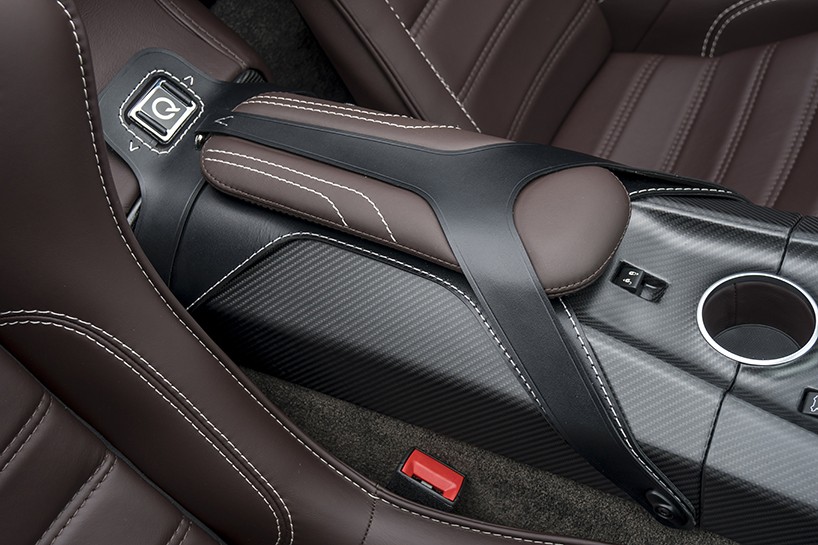 aston-martin-vantage-GT12-roadster-designboom-08