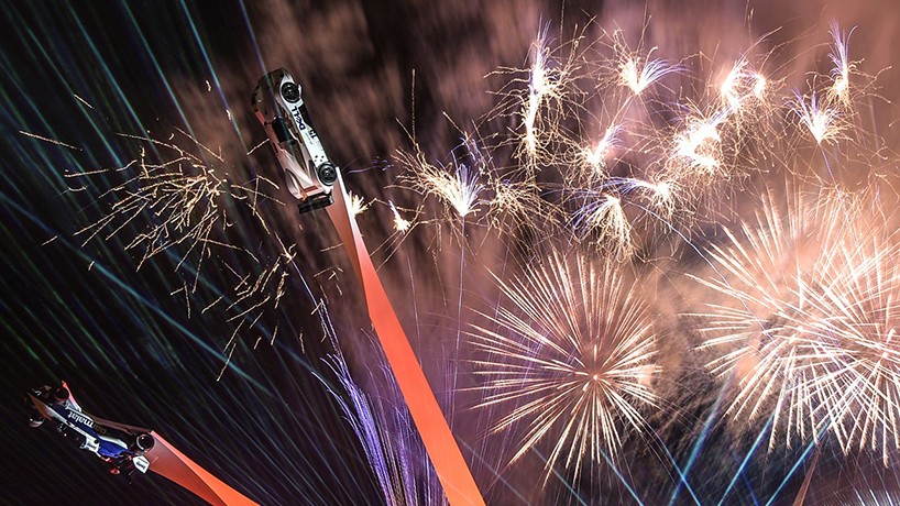 gerry-judah-BMW-scuplture-goodwood-festival-of-speed-2016-designboom-03