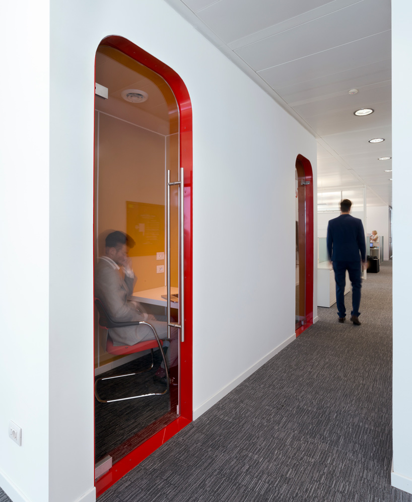 lombardini-22-coca-cola-HBC-italy-headquarters-designboom-02