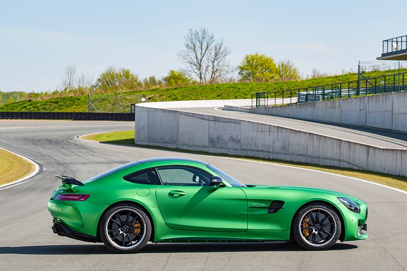 mercedesamg-gt-r-green-hell-designboom-04