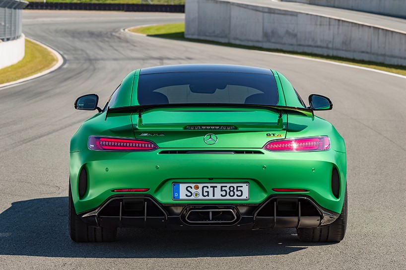 mercedes-amg-gt-r-green-hell-designboom-07