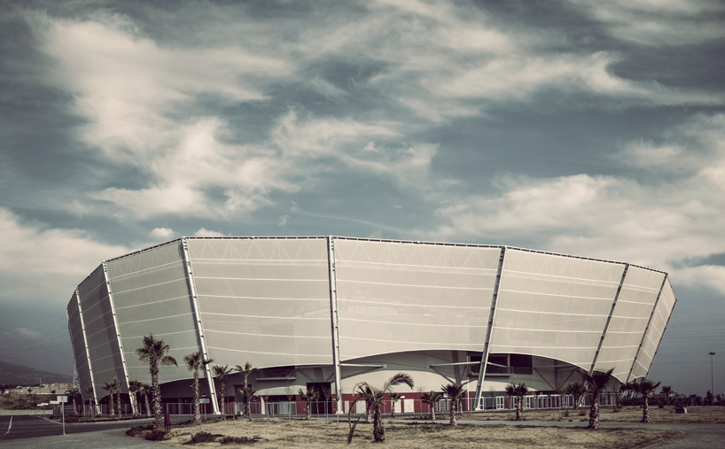 mersin-stadium-bahadir-kul-architects-designboom-02