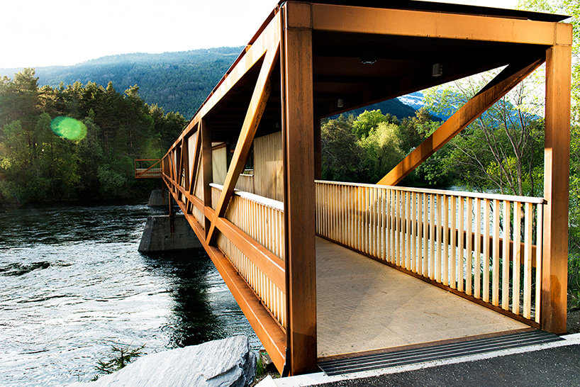 rintala-eggertsson-architects-tintra-footbridge-voss-norway-designboom-03