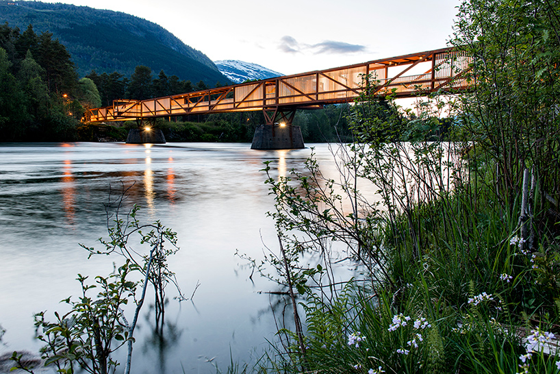 rintala-eggertsson-architects-tintra-footbridge-voss-norway-designboom-03