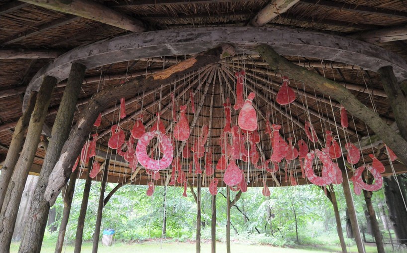 inekehans cutting board chop soestdijk palace designboom